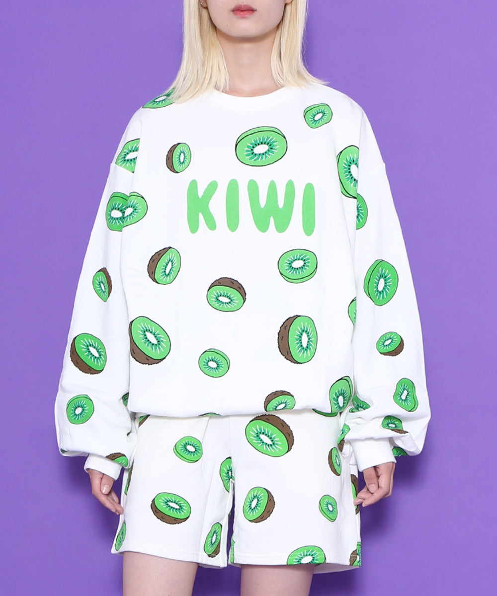 グリーン(キウイ) モデル：165㎝ ２着用