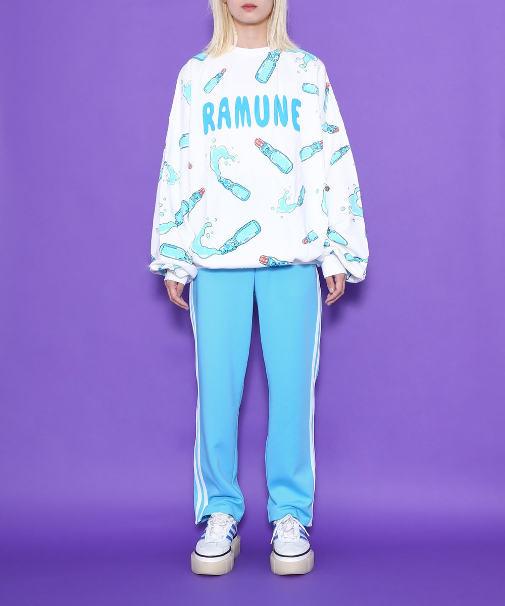 柄２(ラムネ) モデル：165㎝ ２着用