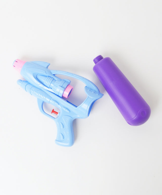 カラフル水鉄砲