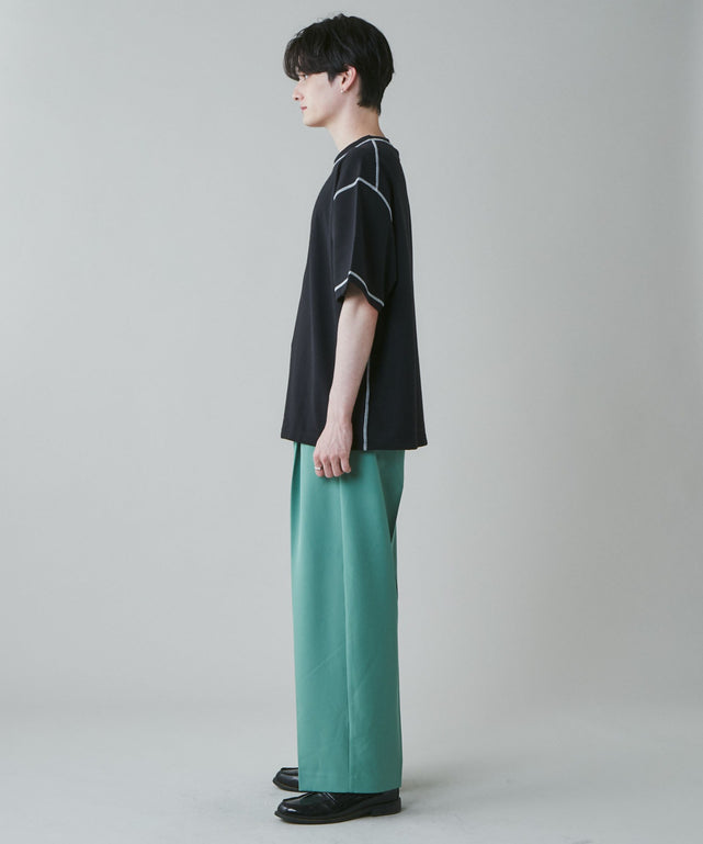 ブラックその他 モデル：180cm L着用