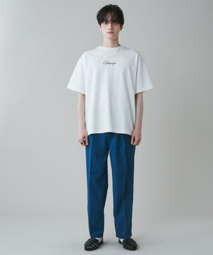 ホワイト モデル：180cm L着用