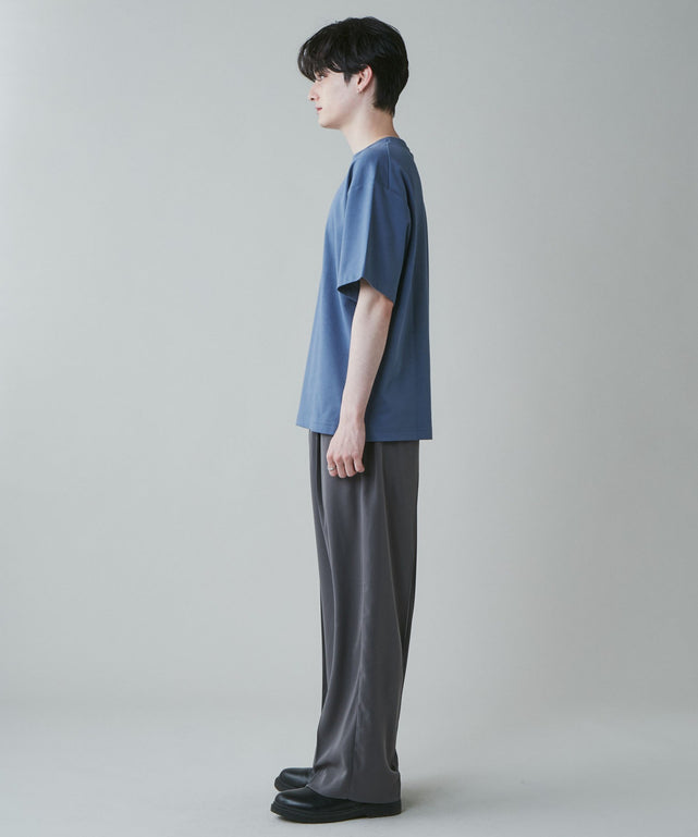 ブルー モデル：180cm L着用