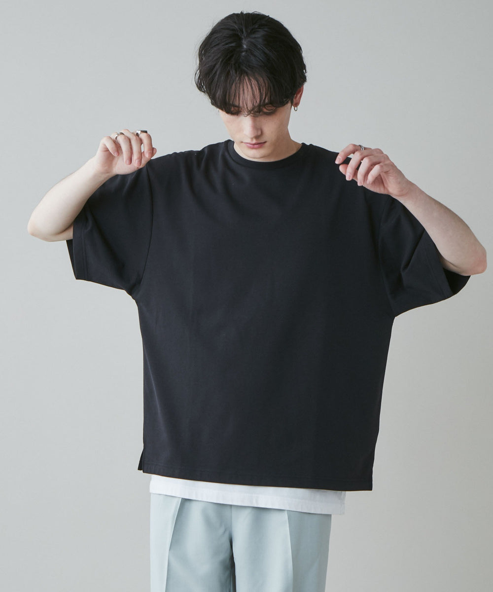 ブラック モデル：180cm L着用