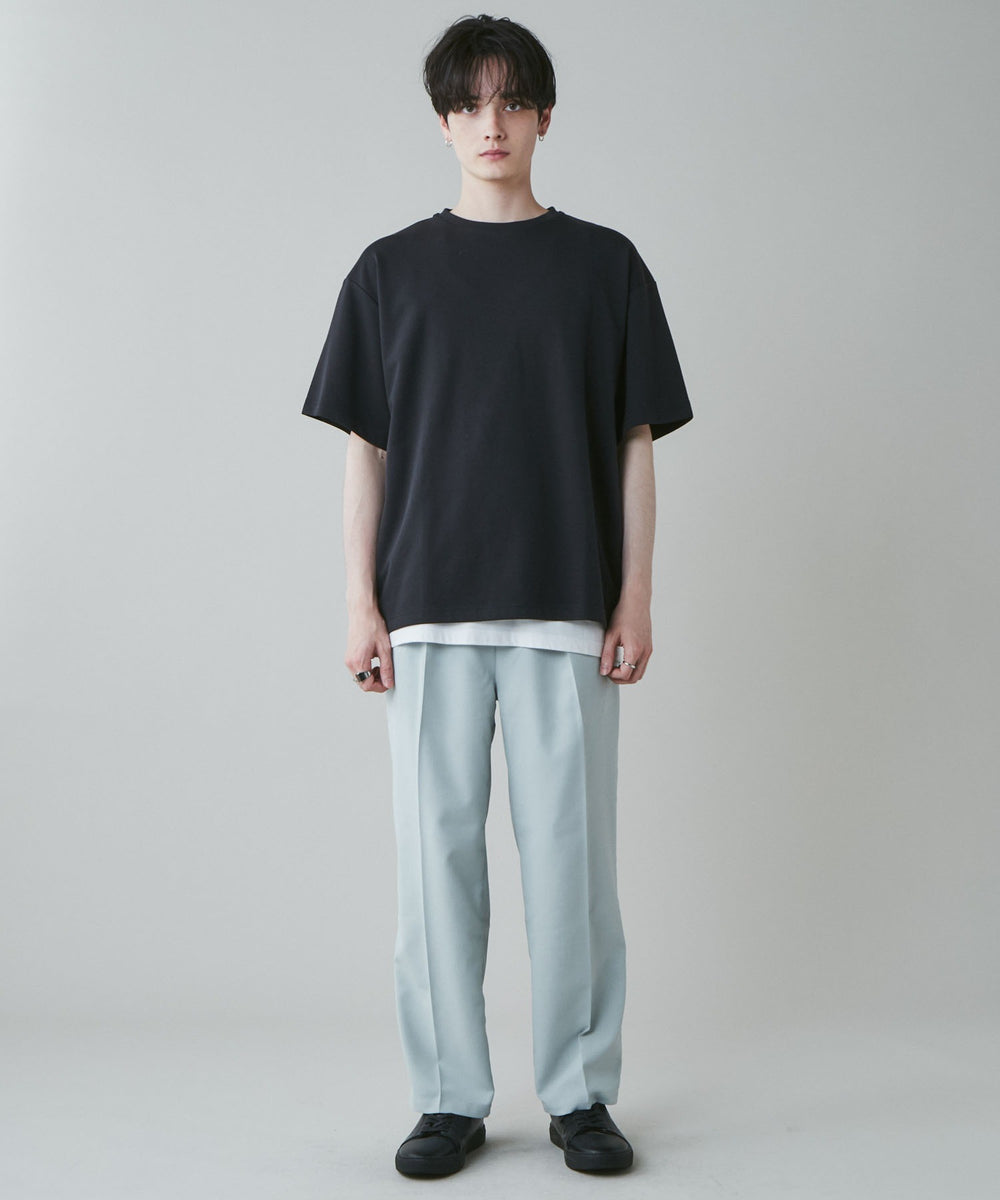 ブラック モデル：180cm L着用