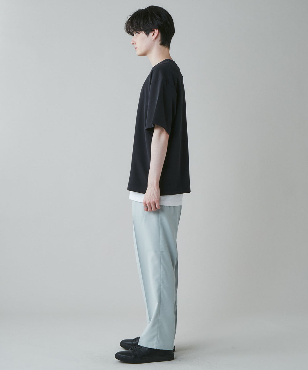 ブラック モデル：180cm L着用