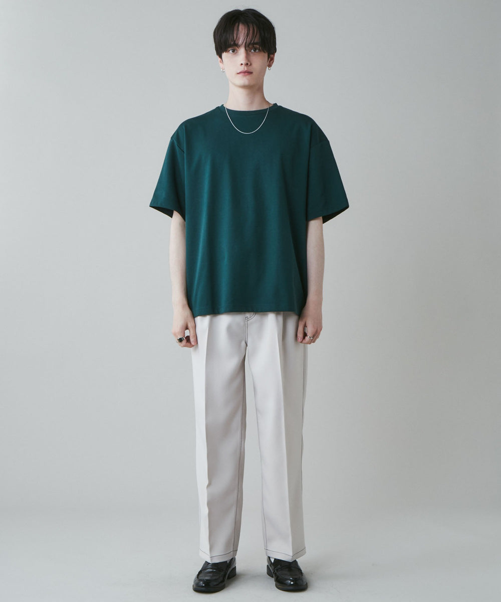 Dグリーン モデル：180cm L着用