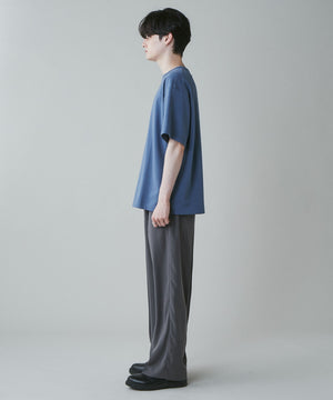 ブルー モデル：180cm L着用