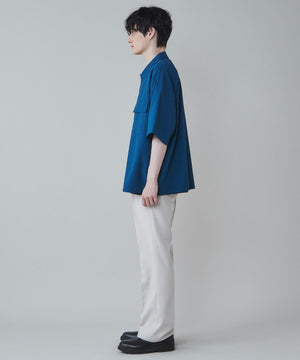 ブルー モデル：180cm L着用