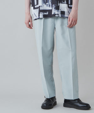 Lグレー モデル：180cm L着用