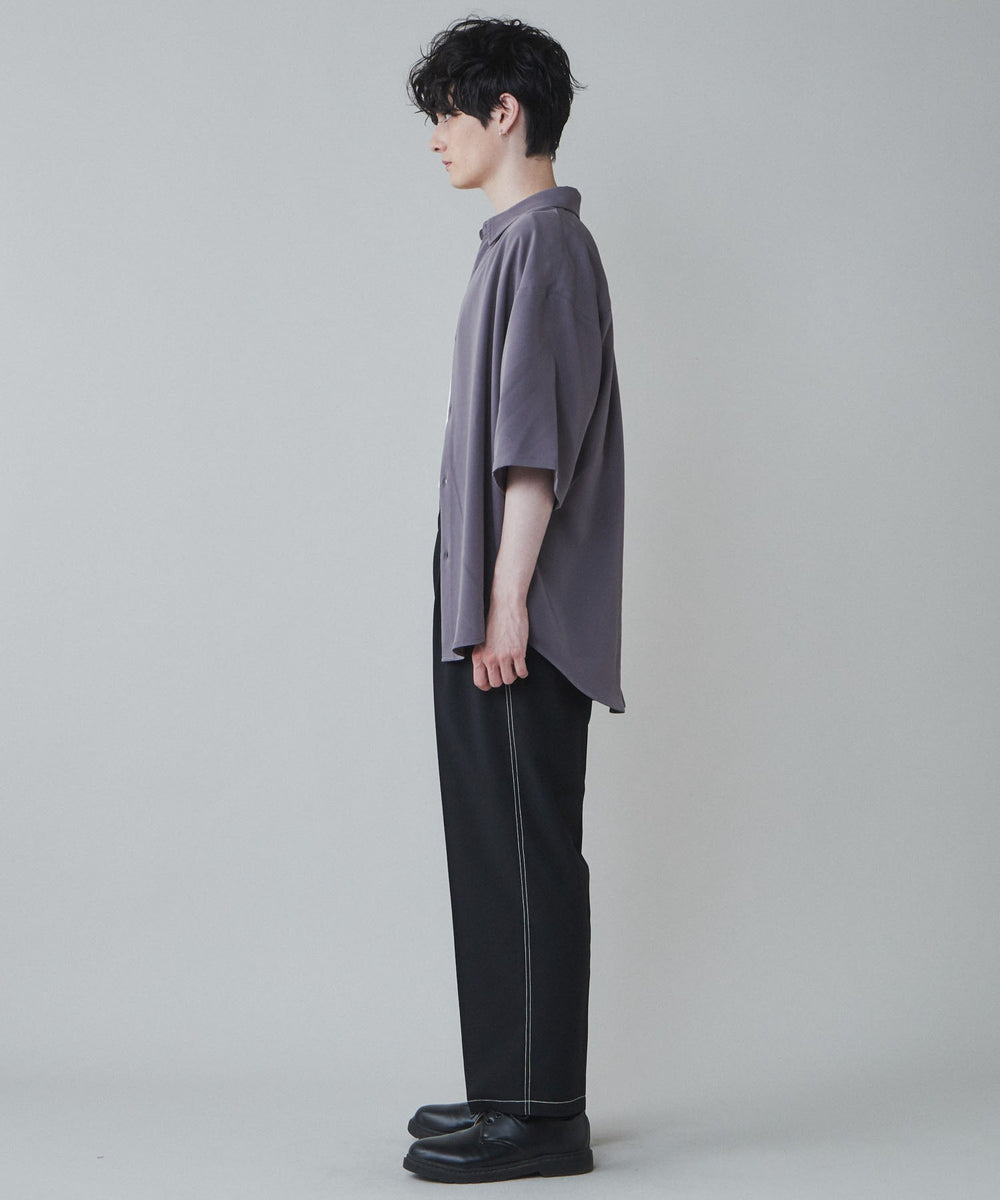 ブラックその他 モデル：180cm L着用