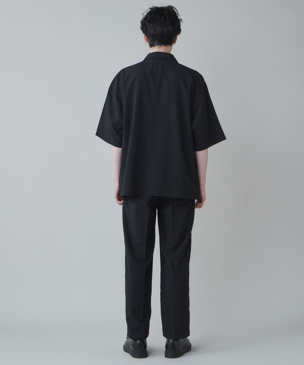 ブラック モデル：180cm L着用