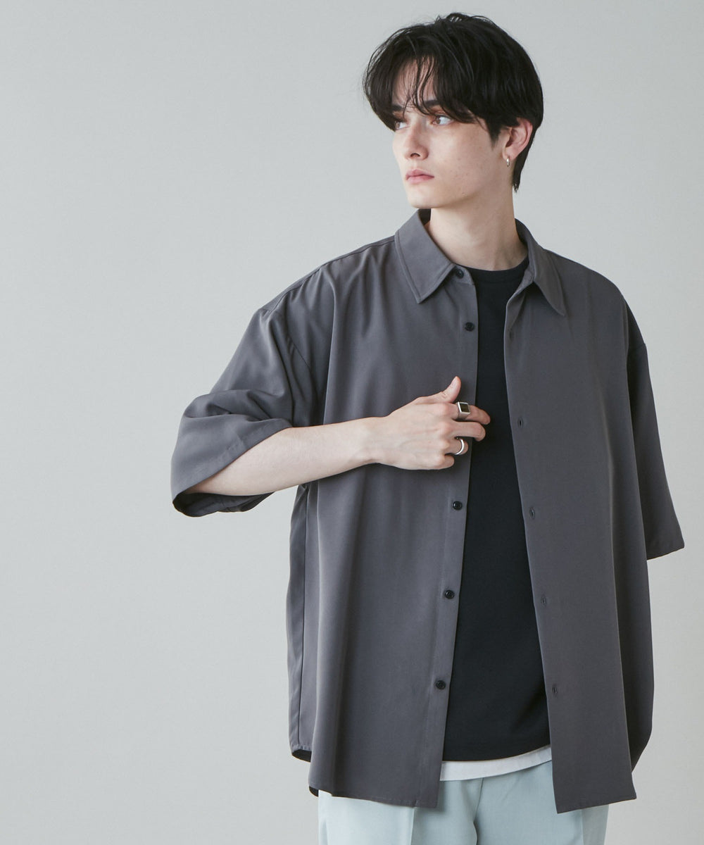 Dグレー モデル：180cm L着用