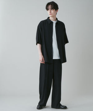 ブラック モデル：180cm L着用