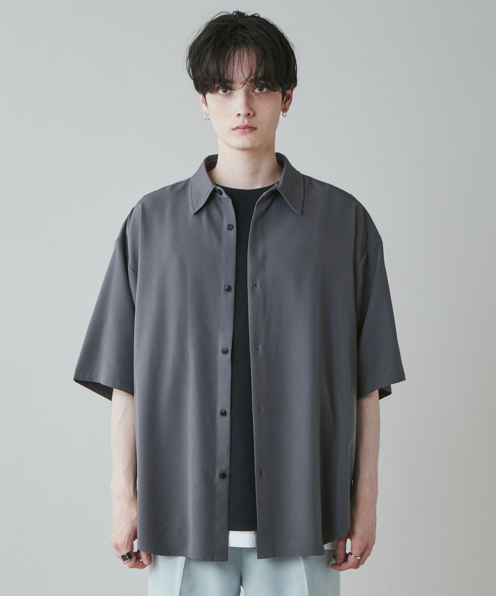 Dグレー モデル：180cm L着用