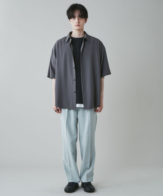 Dグレー モデル：180cm L着用