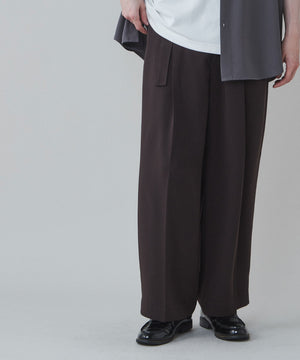 Dブラウン モデル：180cm L着用