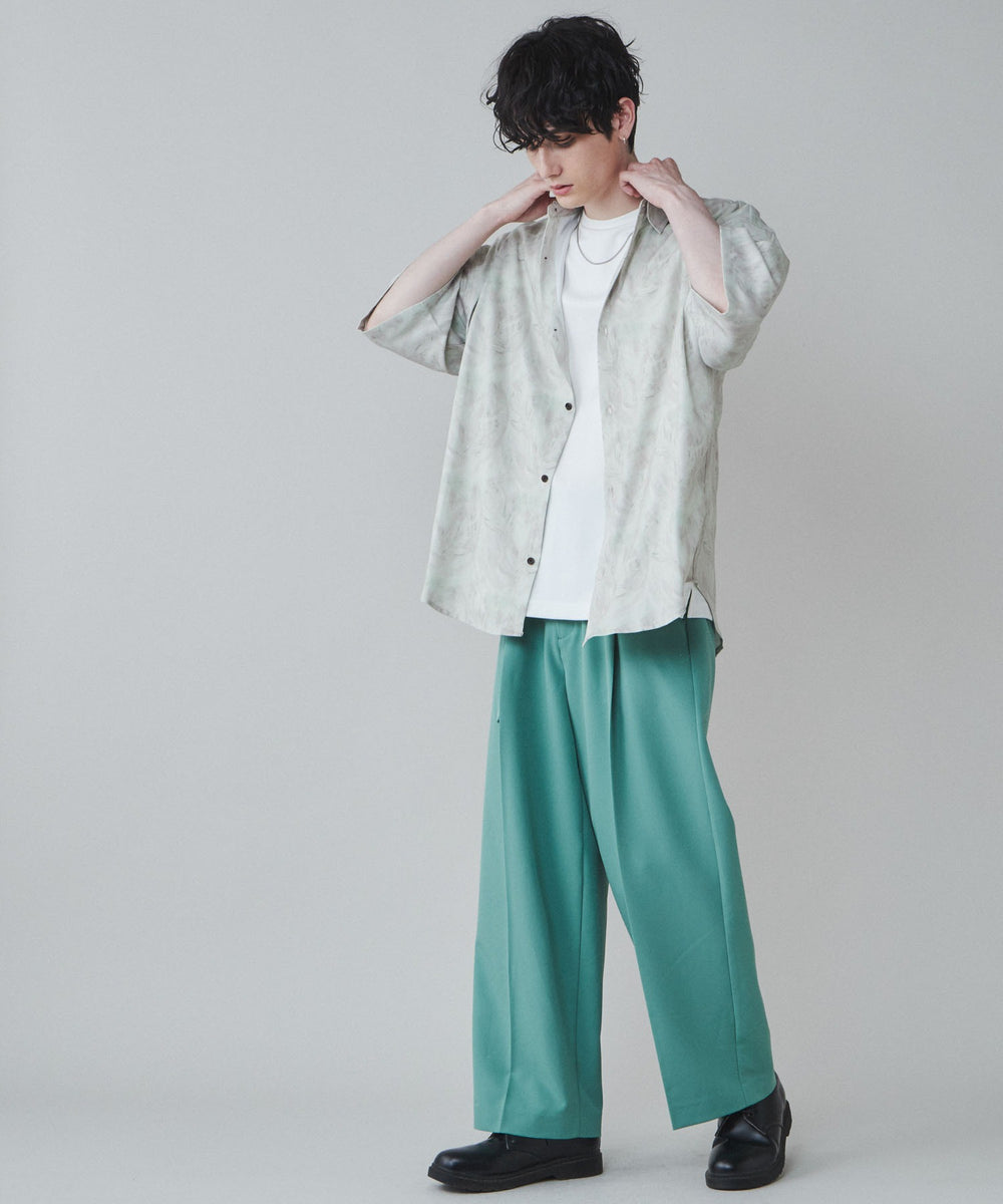 柄9 モデル：180cm L着用