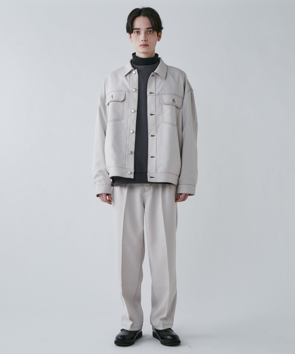 ホワイトアイボリー モデル：180cm L着用