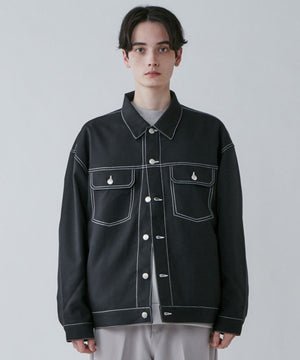 ブラック モデル：180cm L着用