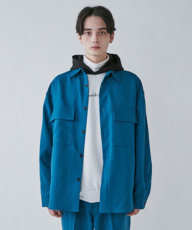 ブルーその他 モデル：180cm L着用