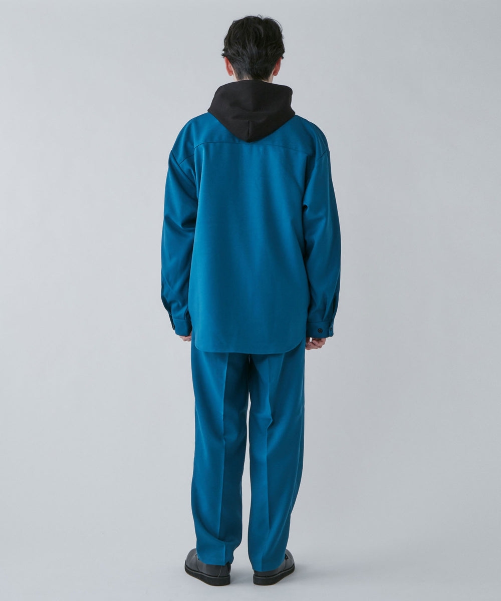 ブルーその他 モデル：180cm L着用