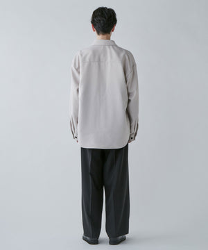 ホワイトアイボリー  モデル：180cm L着用