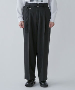 ブラック モデル：180cm L着用