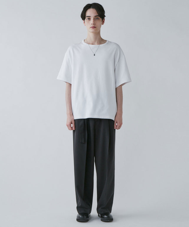 ブラック モデル：180cm L着用