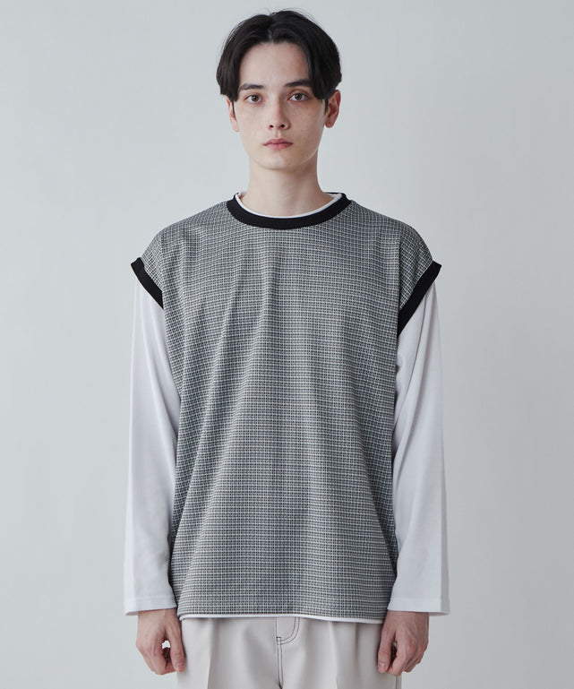 ブラック系チェック1 モデル：180cm L着用