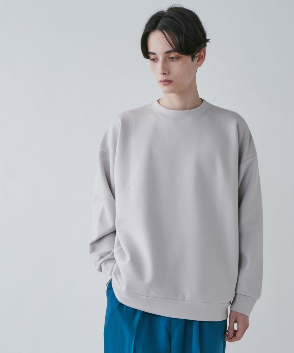 ベージュ モデル：180cm L着用