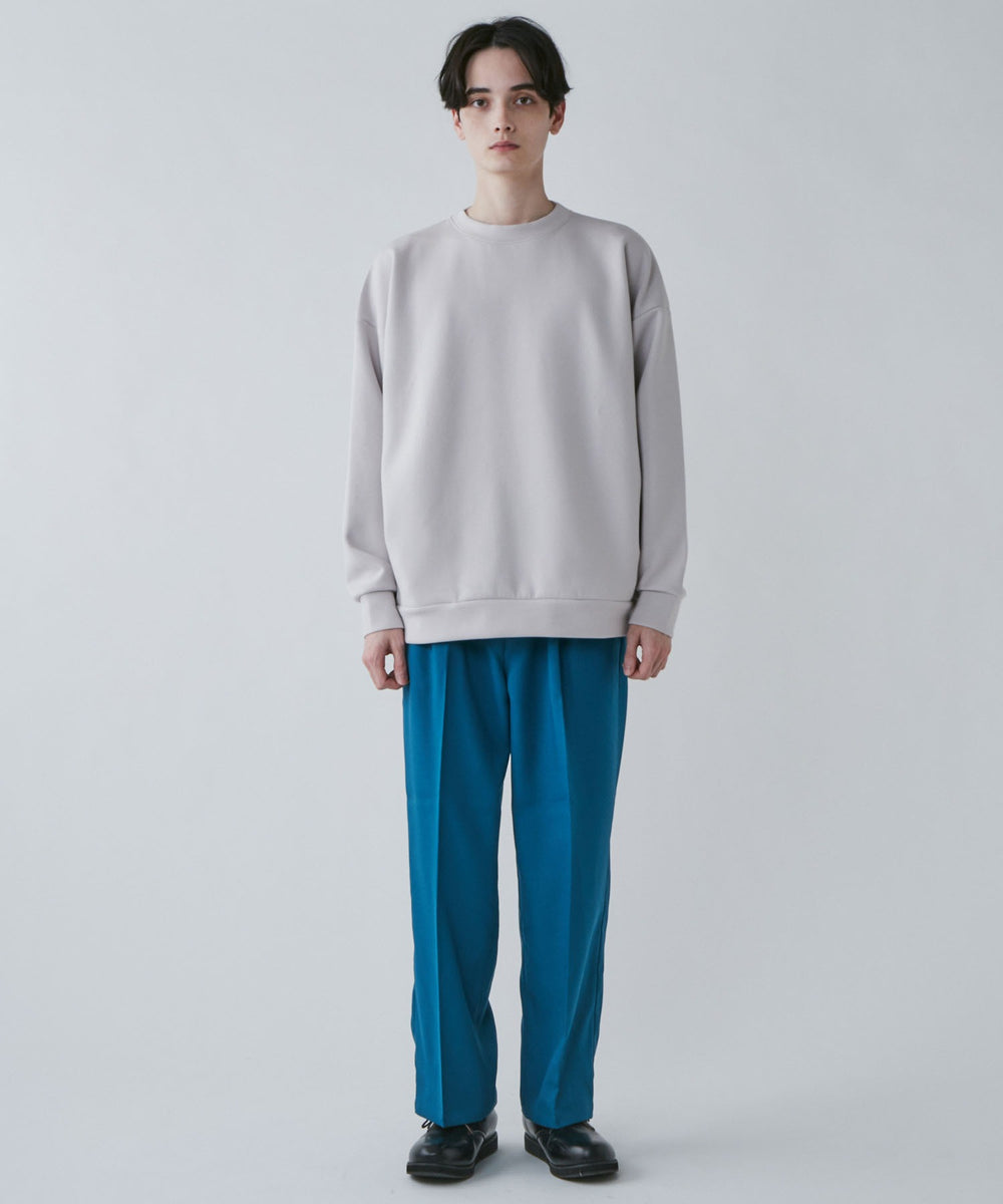 ベージュ モデル：180cm L着用