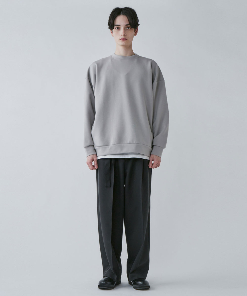 Lグレー モデル：180cm L着用