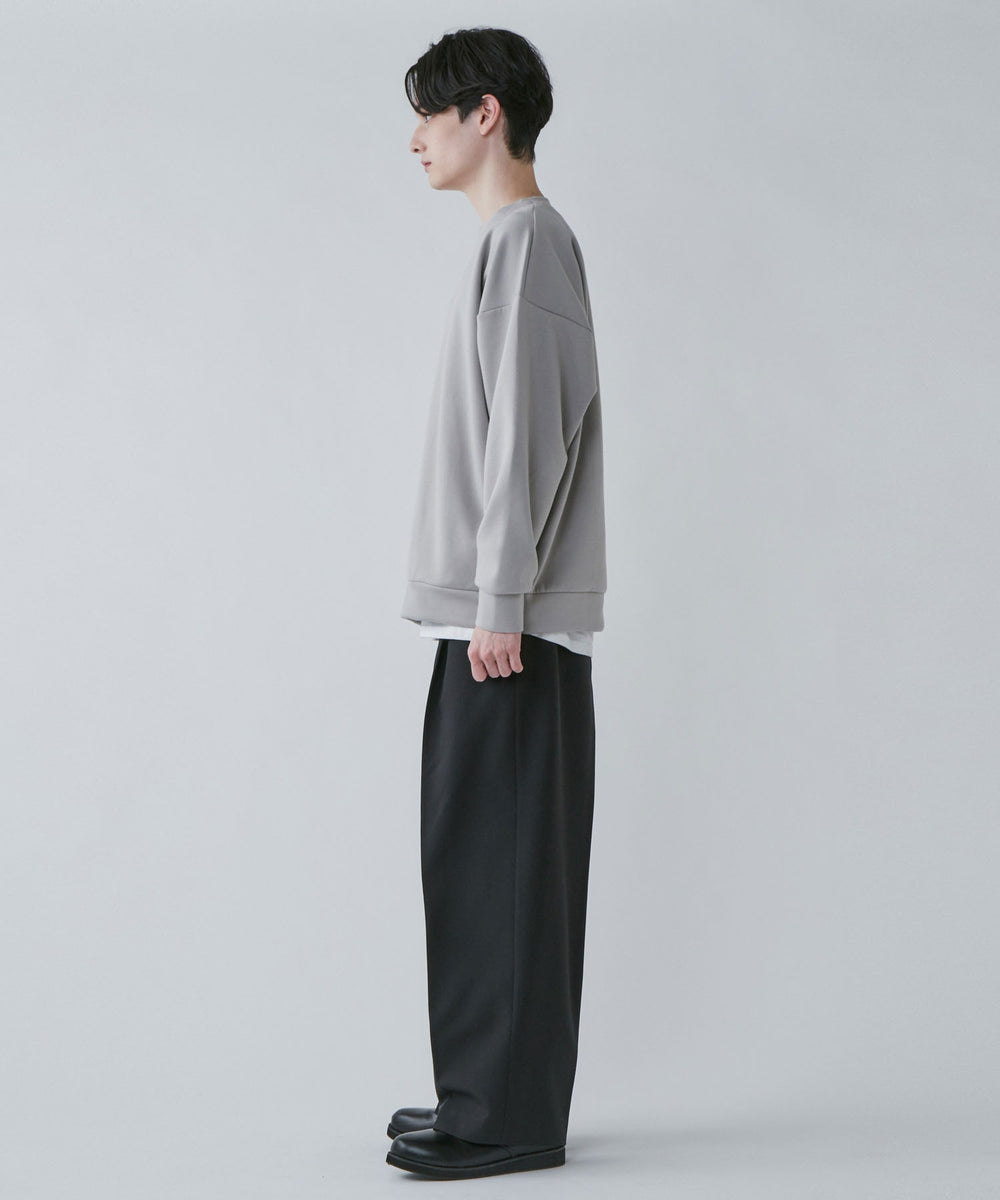 Lグレー モデル：180cm L着用