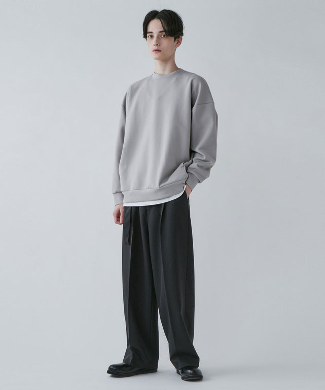 Lグレー モデル：180cm L着用