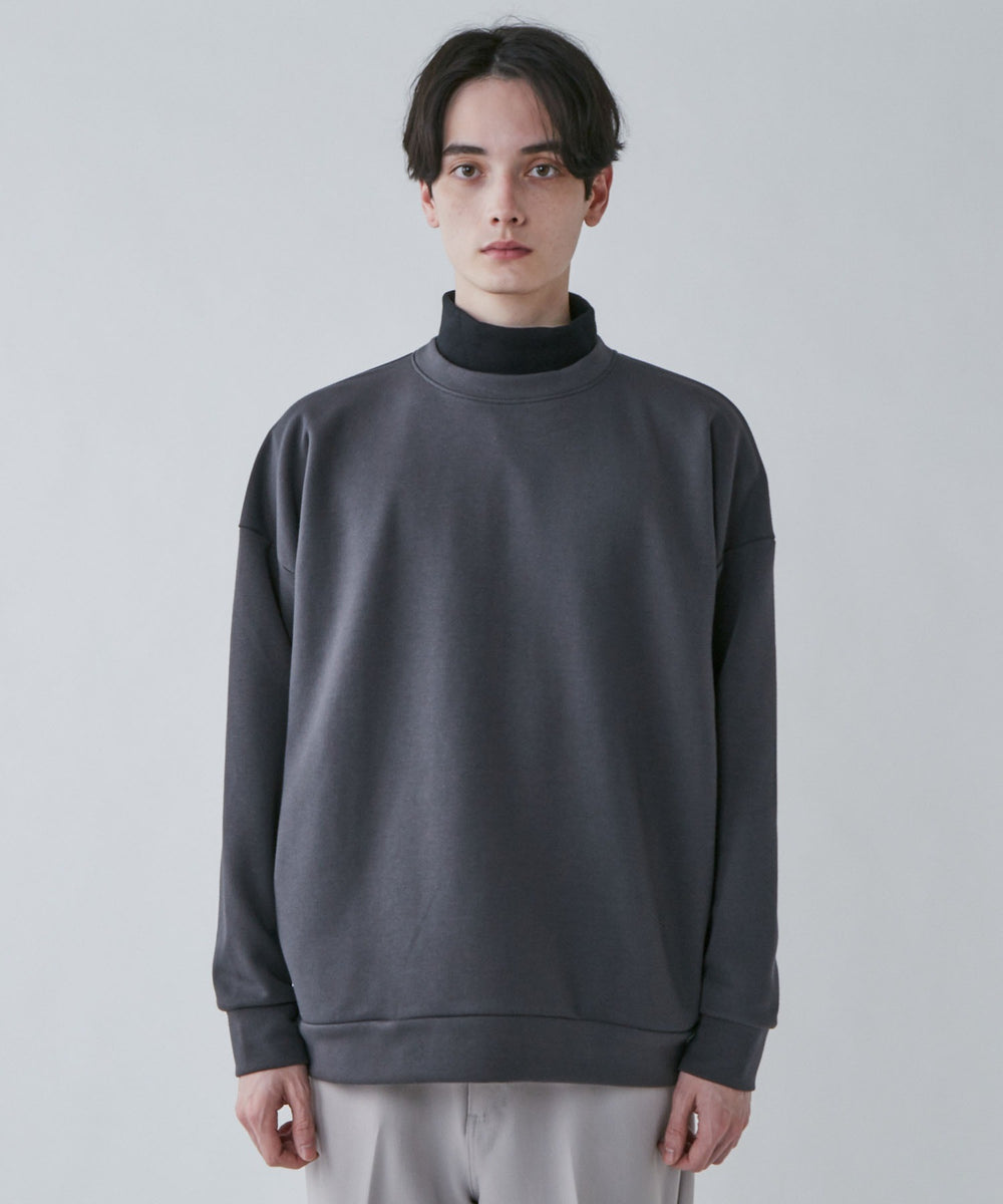 Dグレー モデル：180cm L着用