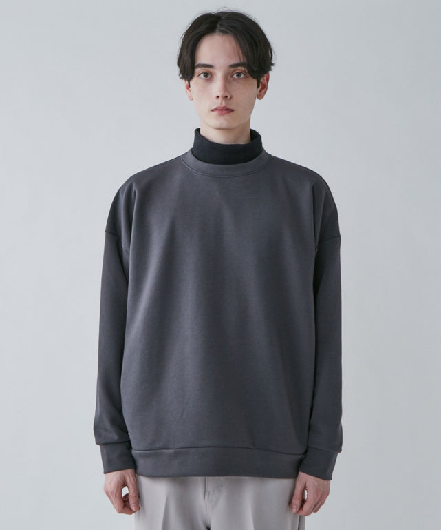 Dグレー モデル：180cm L着用