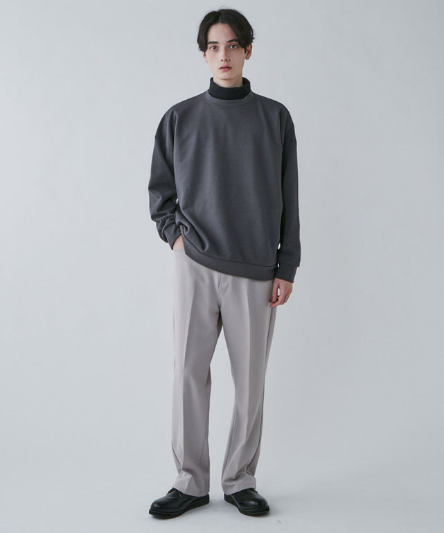 Dグレー モデル：180cm L着用