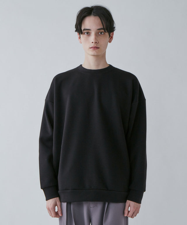 ブラック モデル：180cm L着用