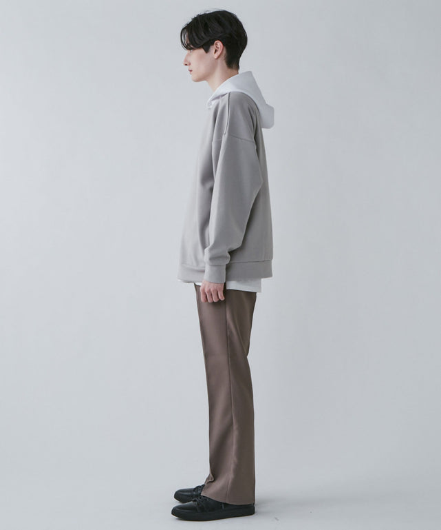 ベージュ モデル：180cm L着用