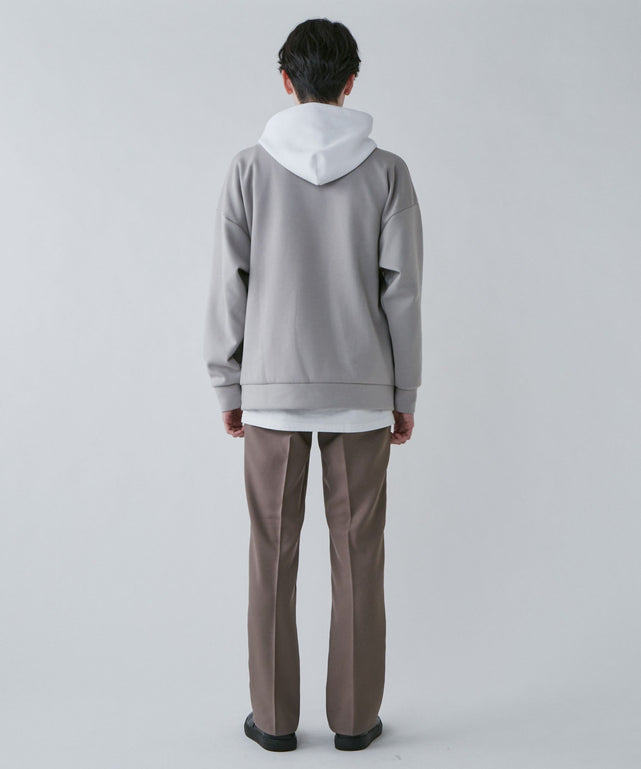 ベージュ モデル：180cm L着用