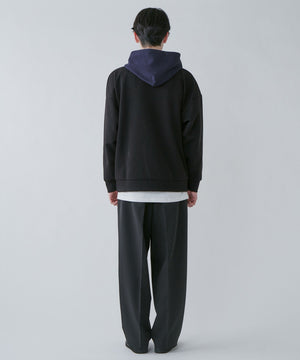 ブラック モデル：180cm L着用