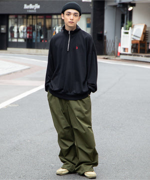 ブラック モデル：175cm L着用