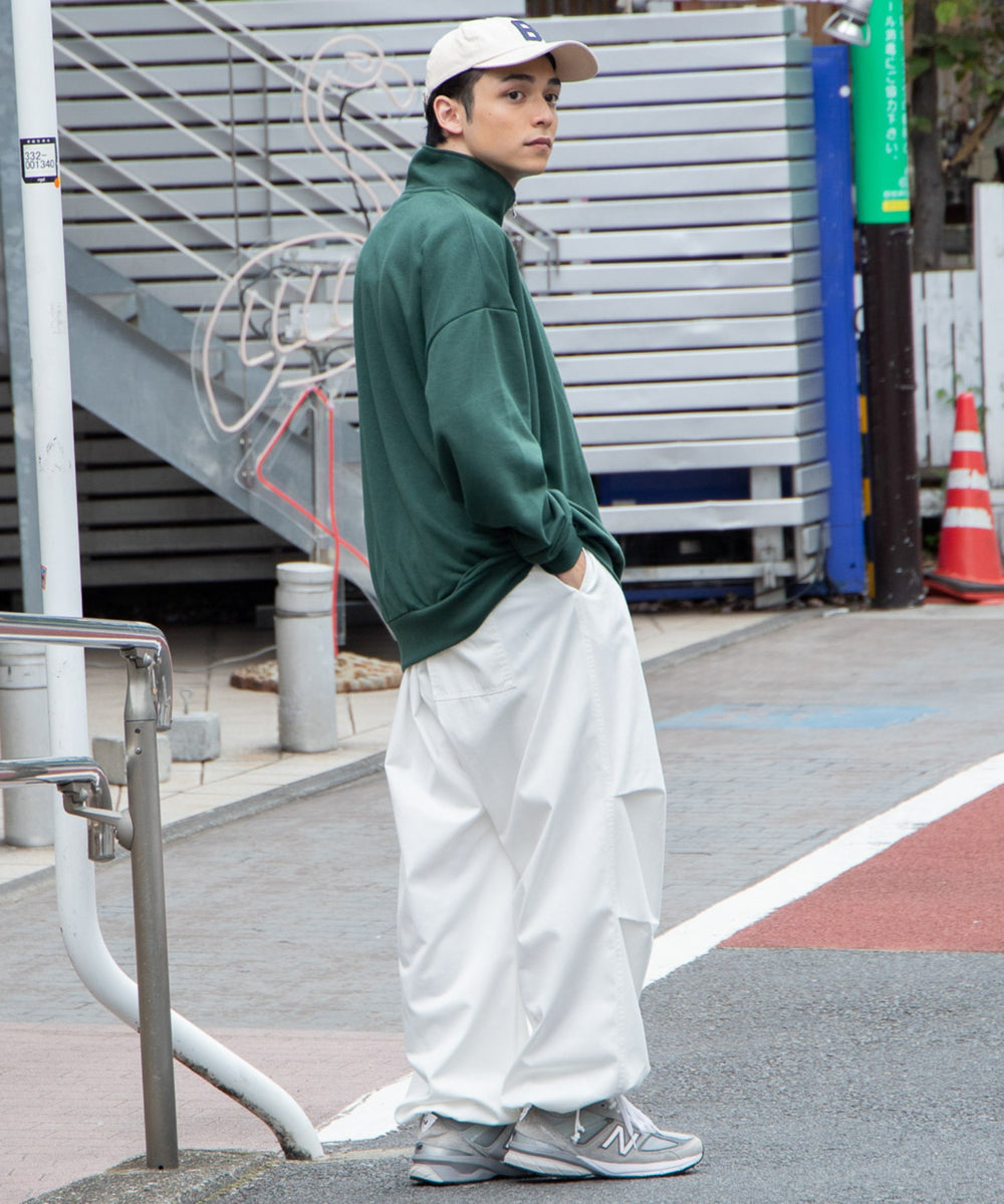 Dグリーン モデル：175cm L着用