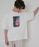 別注 LIFE GRAPHIC LOOSE TEE/柄５モデル：177cm L着用