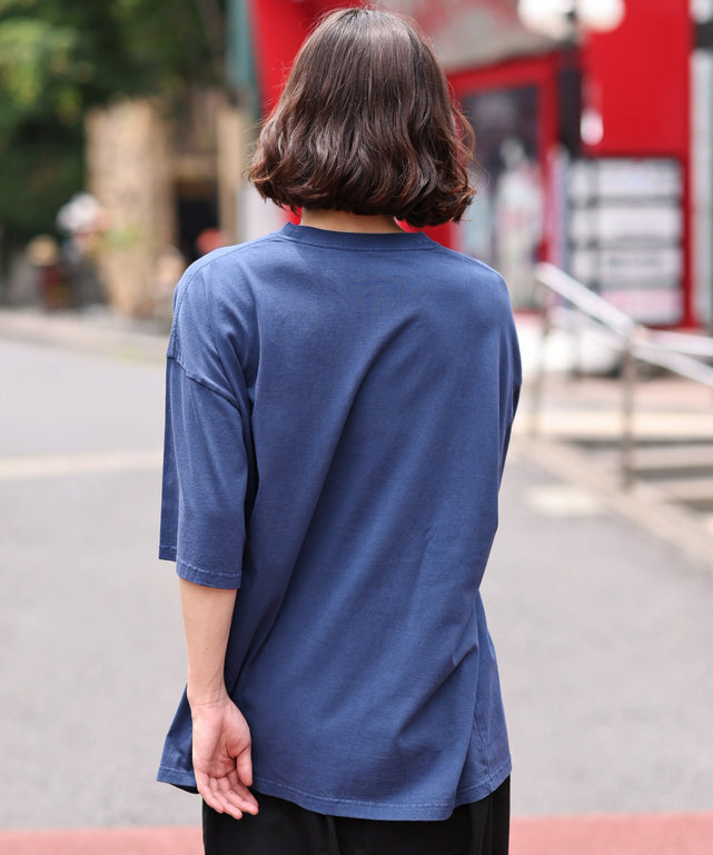 ネイビー モデル：174㎝ L着用