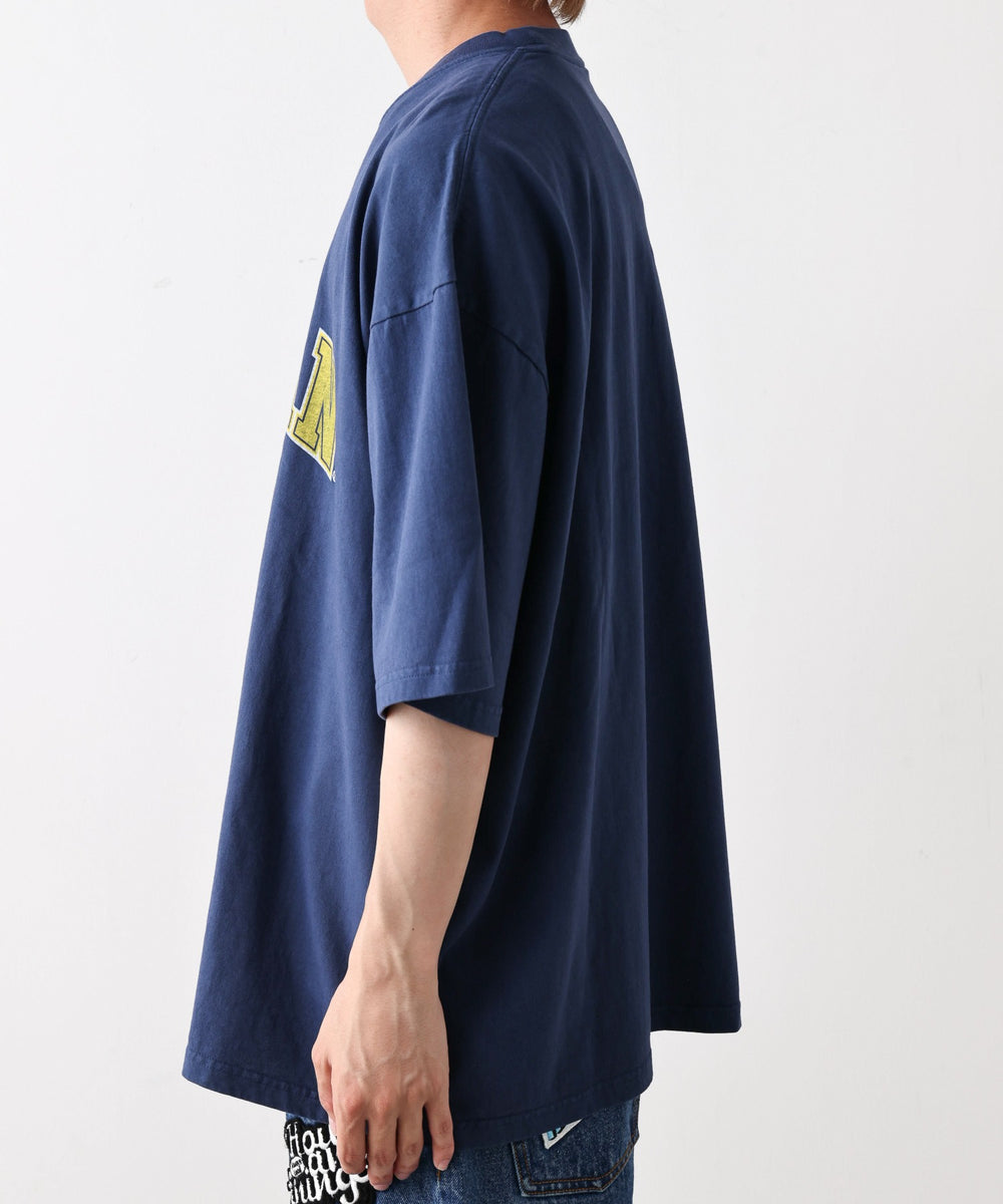 ネイビー モデル：174㎝ L着用