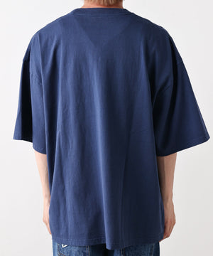 ネイビー モデル：174㎝ L着用