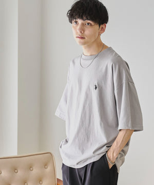 グレー モデル：175cm L着用