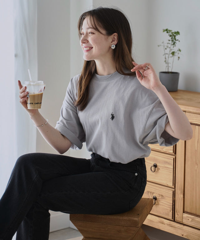 グレー モデル：162cm M着用