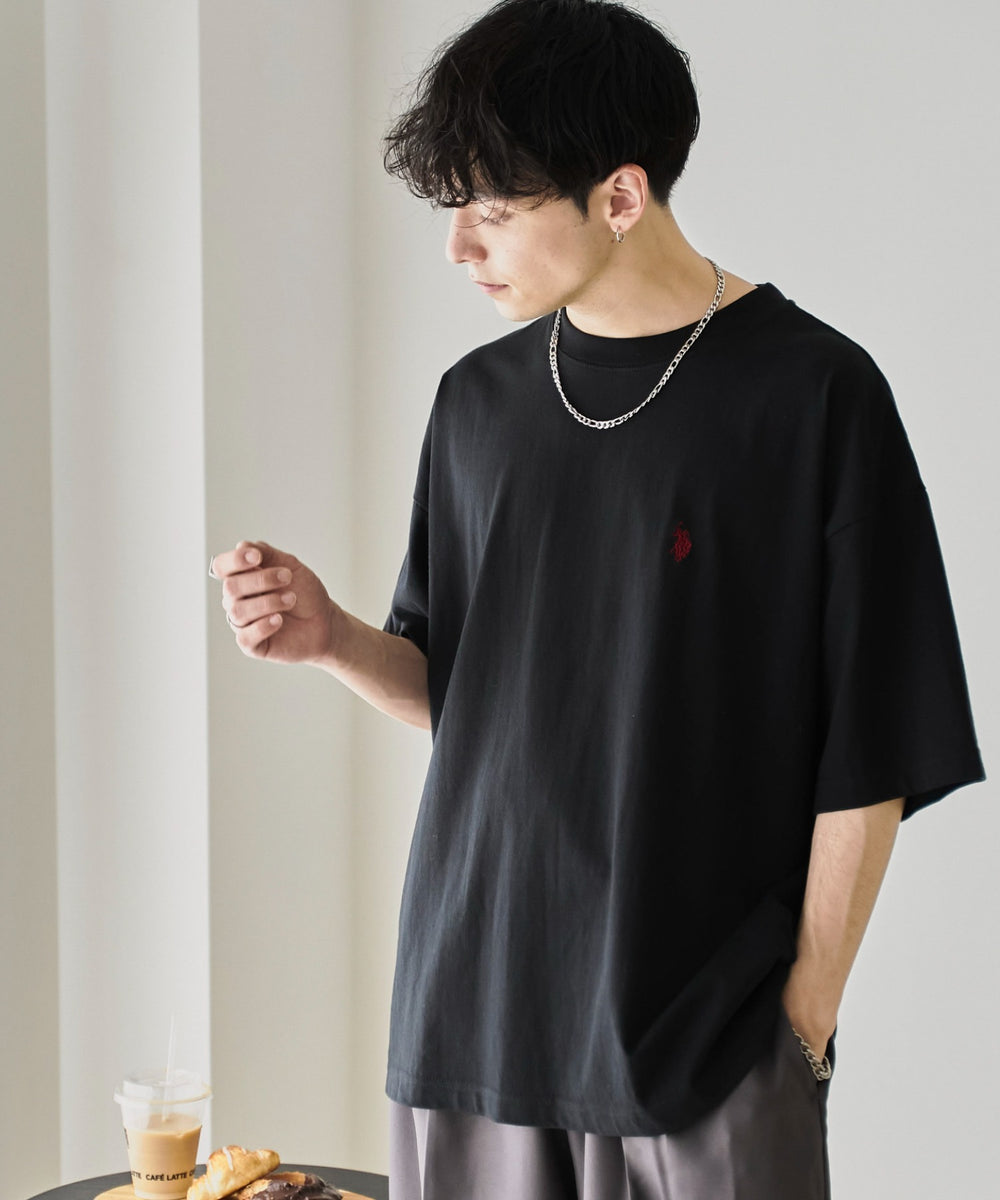 ブラック モデル：175cm L着用